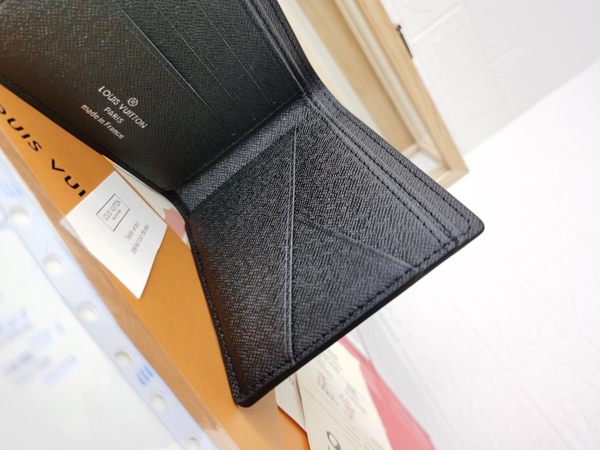 LVコピーウォレット素材ディテール